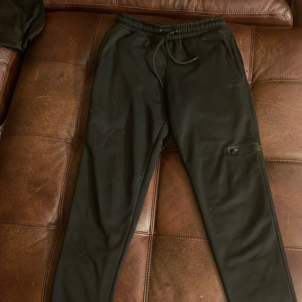 Black Mitre heavy weight sweatpants black